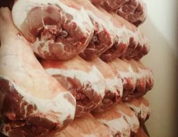 Immagine 3 di PROSCIUTTO CRUDO DI DESULO