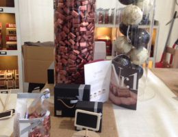 Immagine 4 di GUINOTT GUIDO CASTAGNA L'ARTE DEL CIOCCOLATO