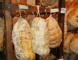 Immagine 3 di CULATELLO MATESE