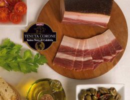 Immagine 4 di PROSCIUTTO CRUDO DI SUINO  NERO DI CALABRIA