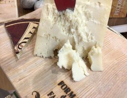 Immagine 4 di PECORINO LO SCUDO FAUGLIA