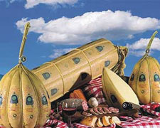 Immagine 1 di PROVOLONE VALPADANA D.O.P. PICCANTE