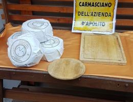 Immagine 4 di PECORINO  DI CARMASCIANO STAGIONATO OLTRE 12 MESI