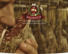 Immagine 1 di SALAME DI VARZI D.O.P. SALUMIFICIO MAGROTTI