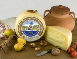 Immagine 3 di PECORINO TOSCANO D.O.P. STAGIONATO 12 MESI