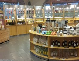 Immagine 2 di GRAPPA NEBBIOLO DI BARBARESCO BECCARIS DISTILLERIA