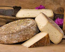 Immagine 2 di TOMA  VALSESIANA DI PIODE CASEIFICIO ALTA VALSESIA