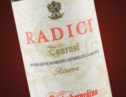 Immagine 1 di TAURASI RISERVA D.O.C.G. RADICI