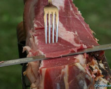 Immagine 1 di PROSCIUTTO CRUDO DI MORA ROMAGNOLA  SALUMIFICIO CA' LUMACO