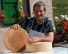 Immagine 1 di ASIAGO STRAVECCHIO D.O.P.