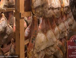 Immagine 3 di PROSCIUTTO CRUDO FRITTELLI DELLA TRADIZIONE SALUMIFICIO FRITTELI