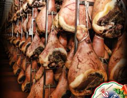 Immagine 2 di PROSCIUTTO CRUDO DI PARMA D.O.P.