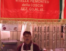 Immagine 3 di SALAME DI LANGA ​​​​​​​CHIAPELLA SALUMI