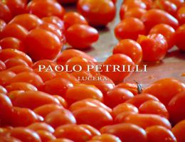 Immagine 2 di FILETTI DI POMODORI PELATI A MANO