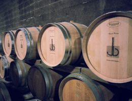 Immagine 3 di ROSSO MONFERRATO D.O.C. LAGOBAVA  VINI