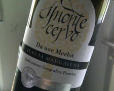 Immagine 1 di ALTO MINCIO MERLOT I.G.T. MONTE CERVO TENUTA MADDALENA