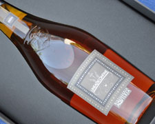 Immagine 1 di LA CENTENARA BLEND DI VINACCE BIANCHE