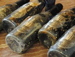 Immagine 2 di SPUMANTE ABISSI RISERVA METODO CLASSICO PAS DOSE'