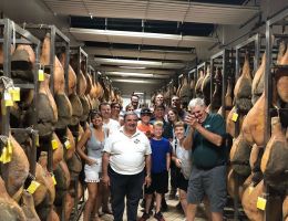 Immagine 3 di PROSCIUTTO CRUDO STAGIONATO NONNO MORO DAVID SALUMI
