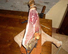 Immagine 2 di PROSCIUTTO CRUDO DELLA VALTIBERINA