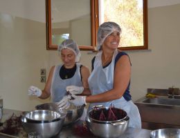 Immagine 2 di CONFETTURE EXTRA DI CESSOLE TENUTA ANTICA