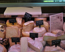 Immagine 1 di PECORINO STAGIONATO IN BOTTE