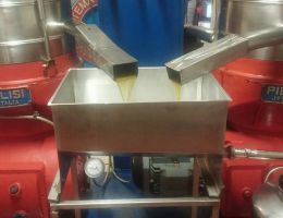 Immagine 4 di OLIO EXTRAVERGINE DI OLIVA CULTIVAR GRIGNANO QUALITA' SUPERIORE AGRICOLA SCRALECA