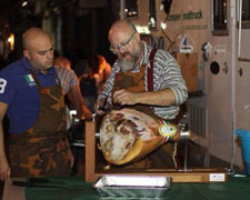 Immagine 1 di PROSCIUTTO CRUDO DI CINTA SENESE