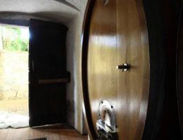 Immagine 2 di VALLI OSSALANE ROSSO SUPERIORE D.O.C. PRUNENT CANTINE GARRONE