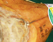 Immagine 1 di PROSCIUTTO CRUDO DI LATRONICO STAGIONATO 18 MESI