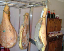 Immagine 1 di Prosciutto Crudo di Montagna da Suino Nero dei Monti Sabini