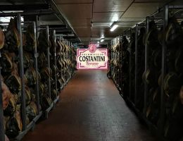 Immagine 3 di PROSCIUTTO CRUDO STAGIONATO  CINQUE STAGIONI