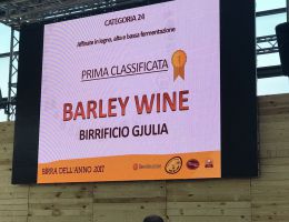 Immagine 1 di BARLEY WINE AFFINATA IN BARRIQUE PER 18 MESI