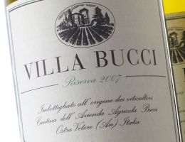 Immagine 1 di CASTELLI DI JESI VERDICCHIO RISERVA D.O.C.G. CLASSICO VILLA BUCCI