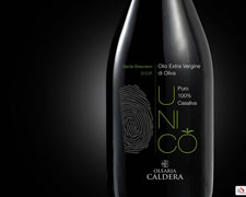 Immagine 1 di OLIO EXTRAVERGINE DI OLIVA GRAN CUVÉE UNICO DI CATEGORIA SUPERIORE UGO CALDERA