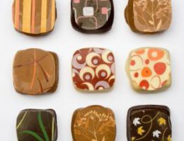 Immagine 2 di PRALINE DI CIOCCOLATO CON TAGLIO A CHITARRA ODILLA CHOCOLAT