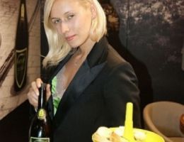 Immagine 1 di OLIO EXTRAVERGINE DI OLIVA BLEND DI  QUALITA' SUPERIORE