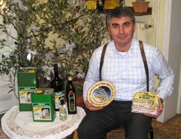 Immagine 1 di OLIO EXTRAVERGINE DI OLIVA  COLLINE DI ROMAGNA D.O.P.