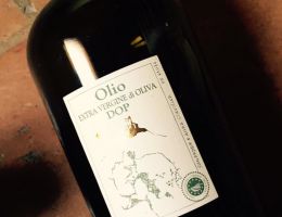 Immagine 1 di OLIO EXTRAVERGINE DI OLIVA D.O.P. APRUTINO DI CATEGORIA SUPERIORE
