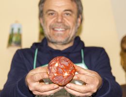 Immagine 2 di VENTRICINA DEL VASTESE DA SUINO NERO ABRUZZESE