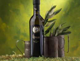 Immagine 3 di OLIO EXTRAVERGINE DI OLIVA CULIVAR NERA D'OLIENA  ALTA QUALITA' GHERMANU