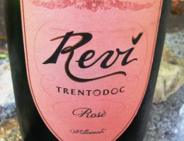 Immagine 1 di TRENTO D.O.C. ROSE' REVI SPUMANTE REVI