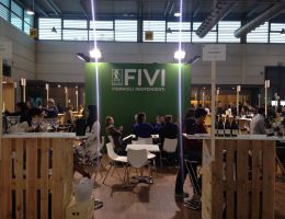 Immagine 2 di TRENTINO D.O.C. LAGREIN RISERVA CAPÒR