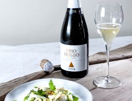 Immagine 1 di TRENTO D.O.C. ORO ROSSO 60 MESI DOSAGGIO ZERO CEMBRA CANTINA DI MONTAGNA