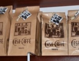 Immagine 1 di CAFFE' DI ALTA QUALITA' TORREFAZIONE CASA DEL CAFFE'