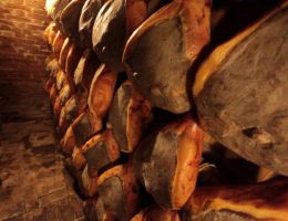 Immagine 3 di PROSCIUTTO CRUDO CLEMENTIONO ADDOBBO