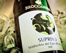 Immagine 2 di VERDICCHIO DEI CASTELLI DI JESI D.O.C. SUPRINO