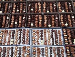 Immagine 4 di PRALINE MAESTRI DEL CIOCCOLATO