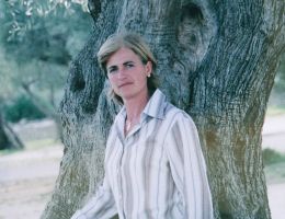 Immagine 2 di OLIO EXTRAVERGINE DI OLIVA CULTIVAR RAVECE CATEGORIA SUPERIORE