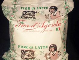 Immagine 4 di FIORDILATTE DI AGEROLA CASEIFICIO FIOR D'AGEROLA